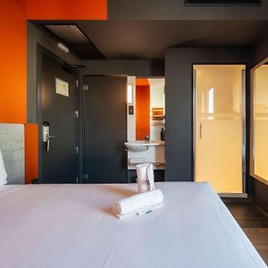 Camera standard con letto queen size