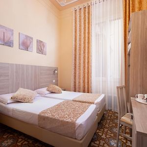 Camera con letto queen size