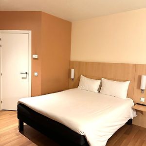 Camera con letto king size