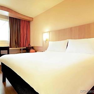 Camera standard con letto king size