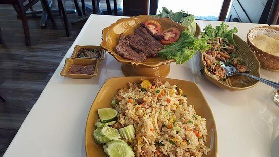 Larb Loi