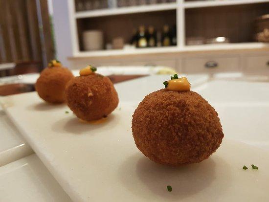 MO Valencia Gastrobar