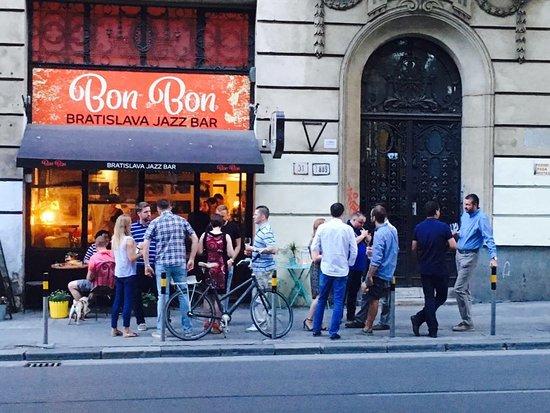 Bon Bon Jazz Bar