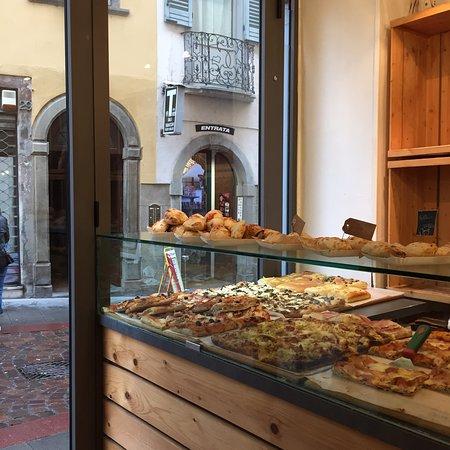 Basilico Pizzeria Panificio