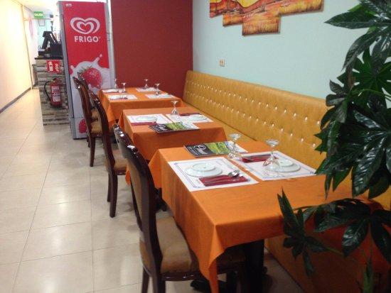 Omar Cafe Restaurante