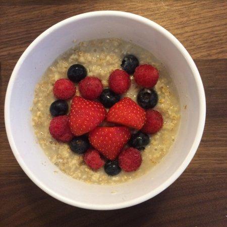 Roots Deli and Salad Bar