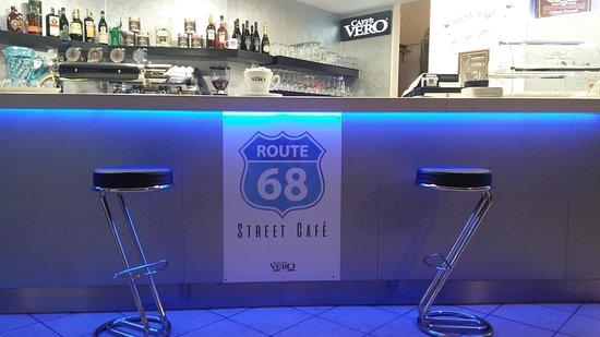 Route 68 street cafe