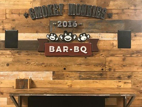 Smokey Monkies Bar-BQ