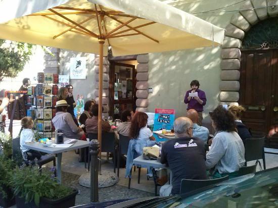 Cyrano Libri Vino e Svago