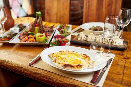 Gruzie, Georgian Restaurant