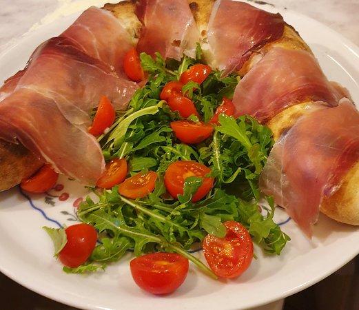 Ricky Music Restaurant Pizza