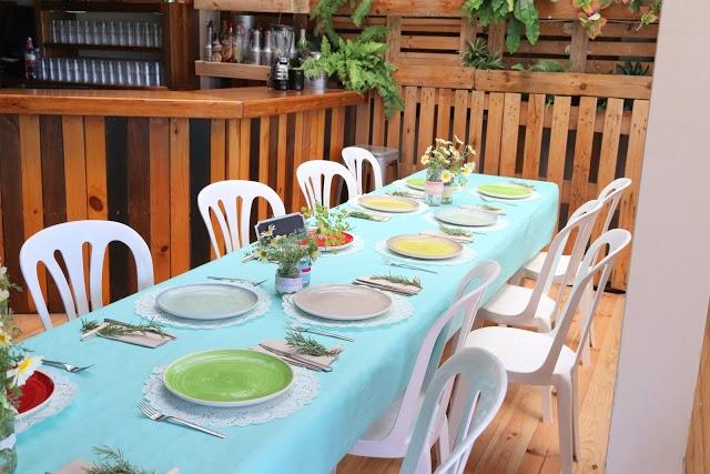 Lombok food + drinks + club