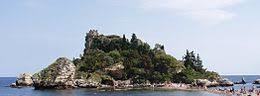 la Riserva Naturale Orientata Isola Bella