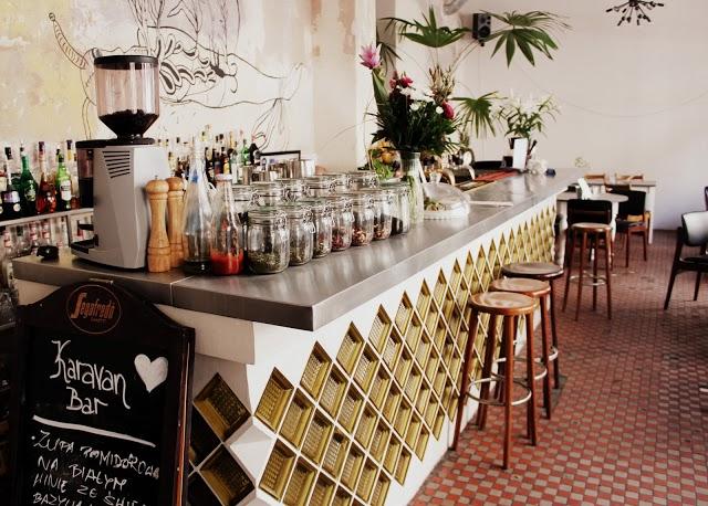 Karavan Bar