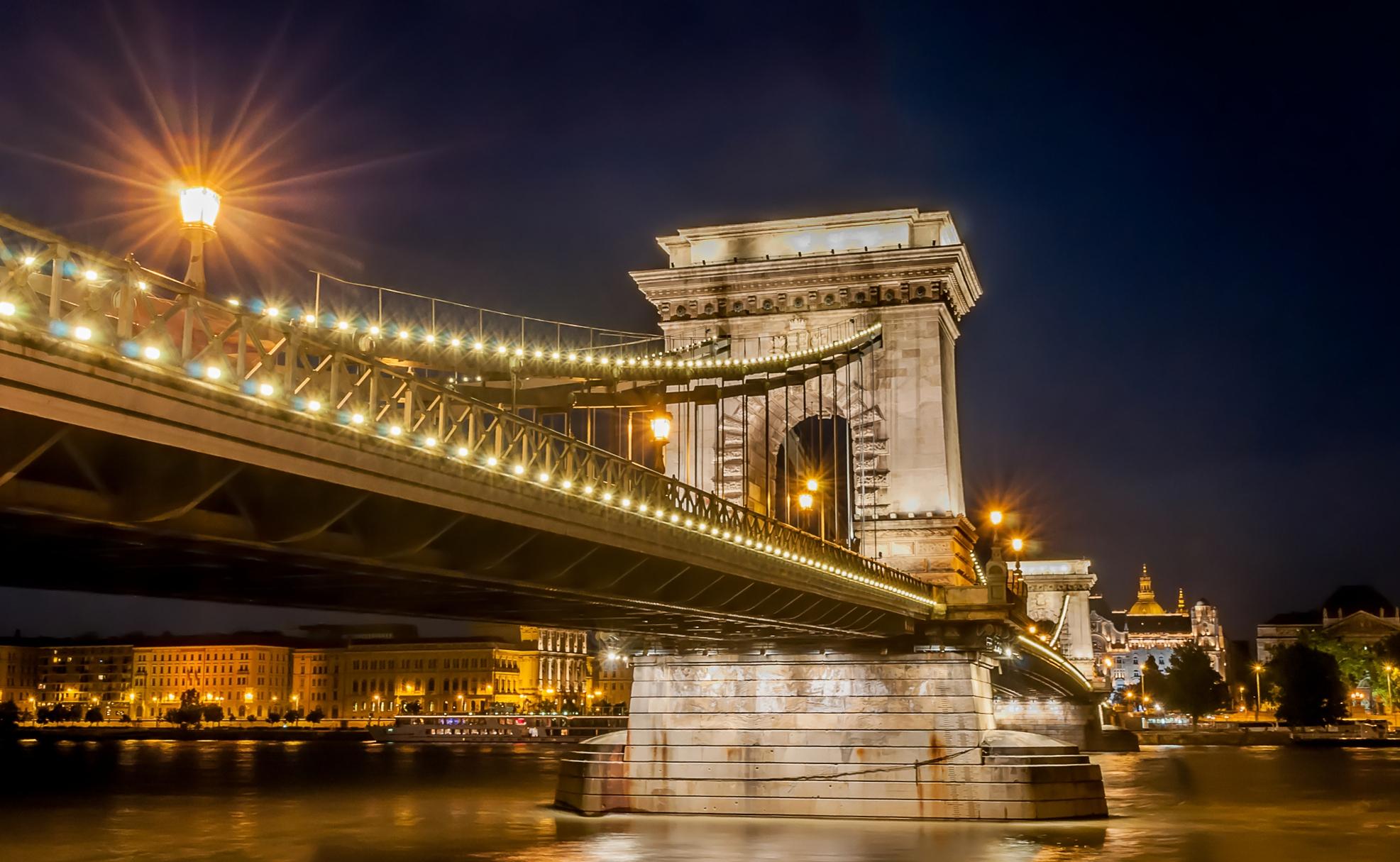 Ponte delle Catene