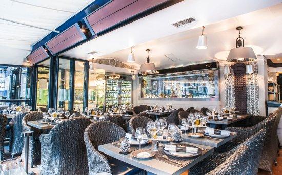 Le Bar a Huitres Saint-Germain