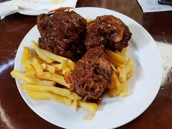 Restaurante Sociedad Plateros Maria Auxiliadora‎