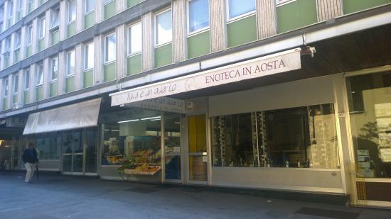 L'Uva e un Quarto Enoteca