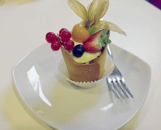 Sweet - By Daniele Grieco