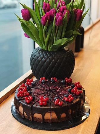 4 Sisters Kitchen Cafe