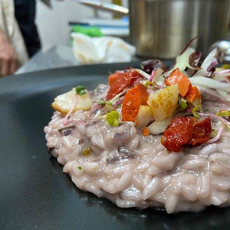 Mare Crudo Restaurant