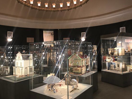 The Dollhouse Museum