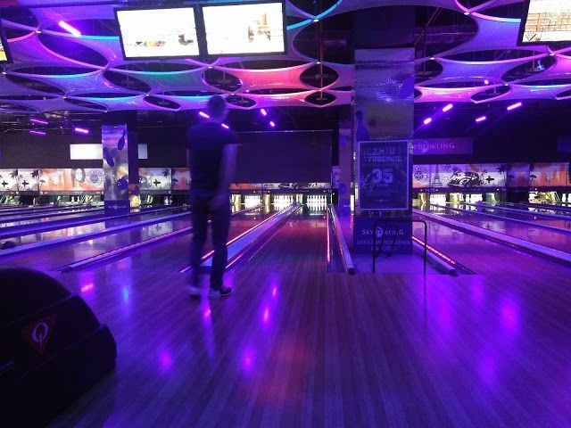 Sky Bowling