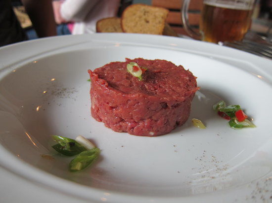 Malostranská Beseda