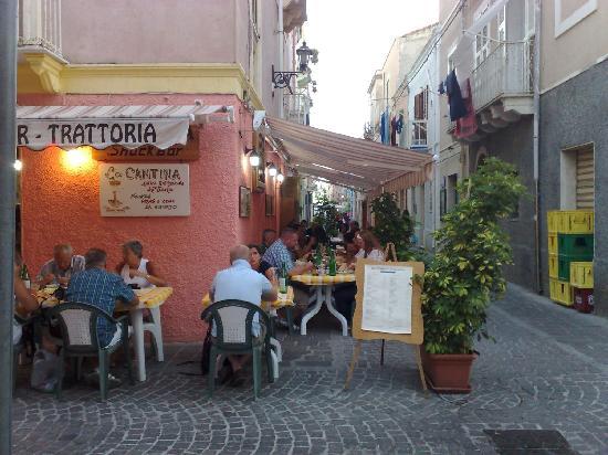 La Cantina