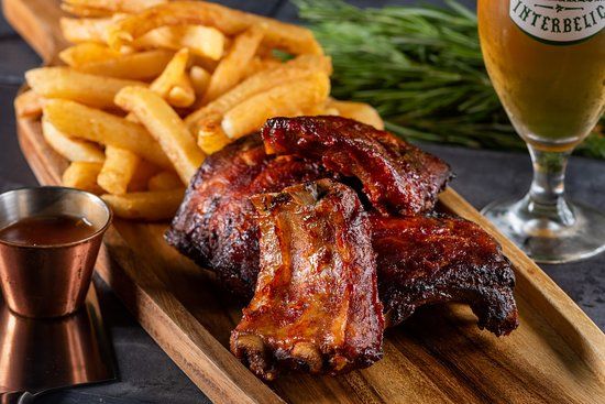 Hanu' Berarilor Casa Elena Lupescu