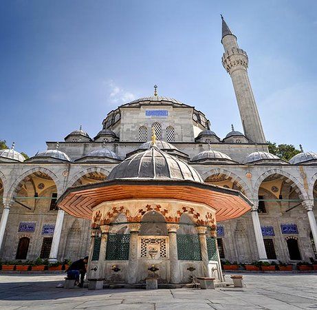 Moschea di Sokollu Mehmet Pascià