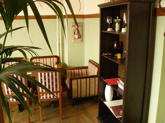 Corny Cafe