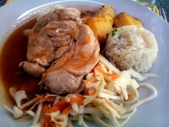 Prolaika Gallery Restaurant