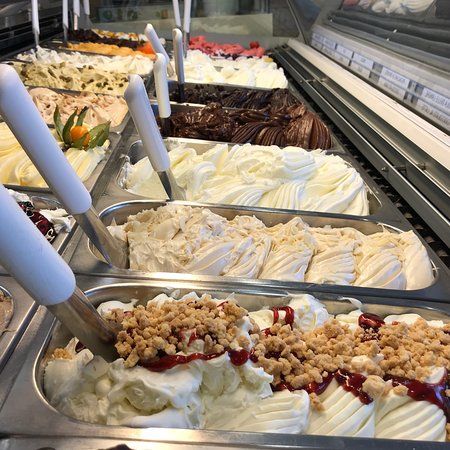 Gelateria Pasticceria Mani