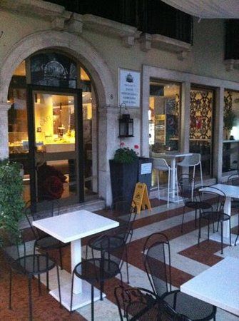 OperaCoffeFood&Drink