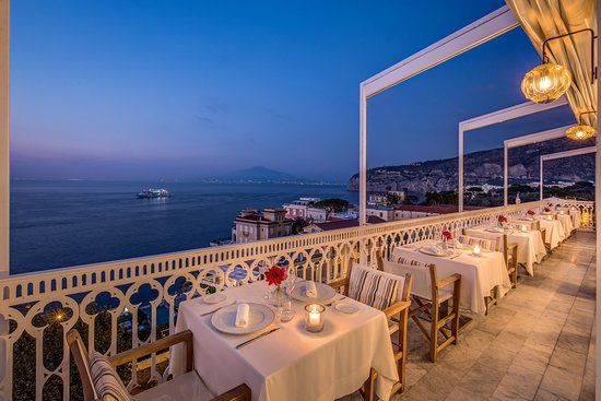 Ristorante Vesuvio Roof Sorrento