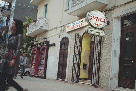 Pizzeria Moderna